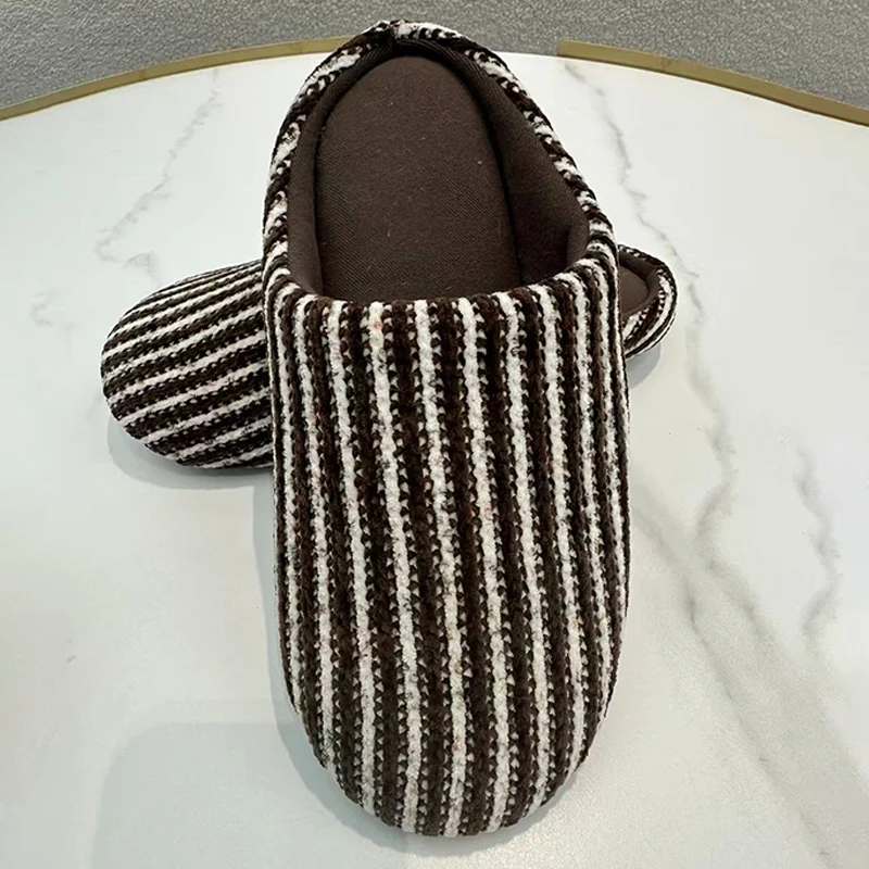 Domum Quieti Cotton Soleas